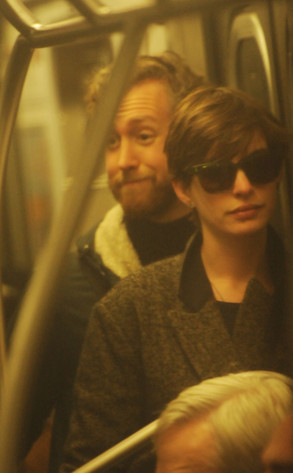 Anne Hathaway, Adam Shulman Anne Hathaway, Adam Shulman